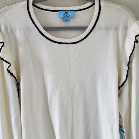 Cece Ruffle Top - Picture 3 of 4